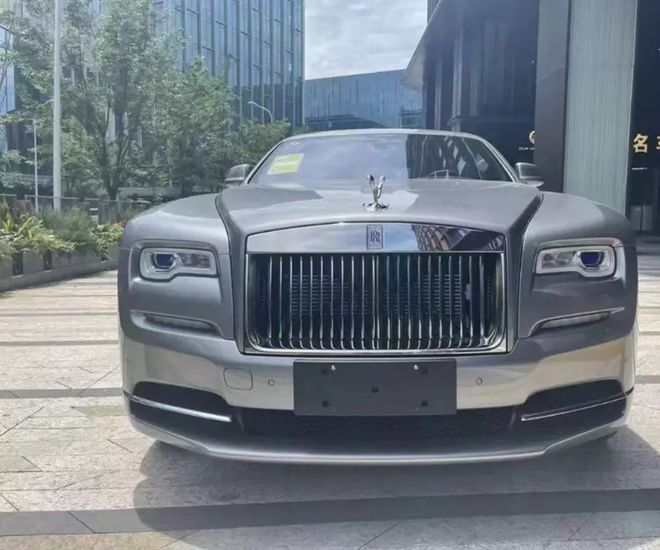 {捕魚機}(劳斯莱斯银魅图片高清)