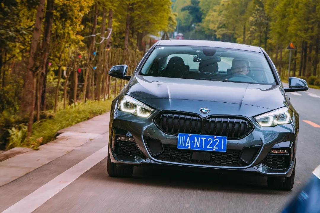 {HMG娛樂}(宝马x5)